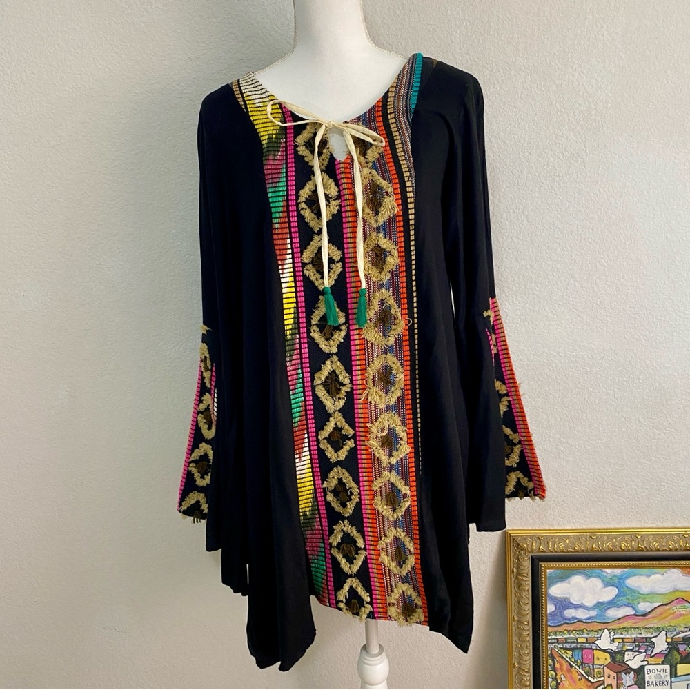 Judith March Women's Size L Boho Embroidered 100% Viscose Bell‎ Sleeves Dress